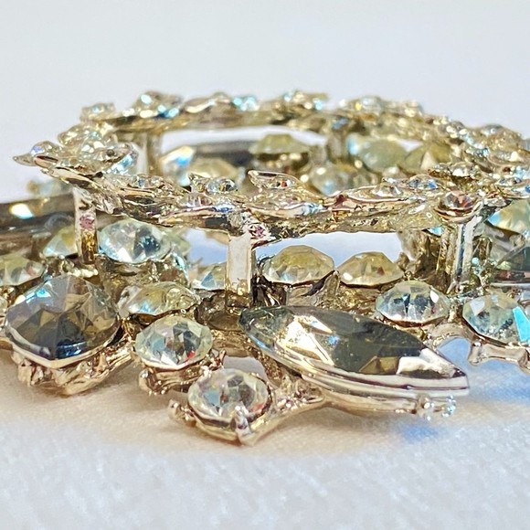 Rhinestone Wreath Brooch Flower And Leaf Motif Round And Marquise Stones - Picture 8 of 8